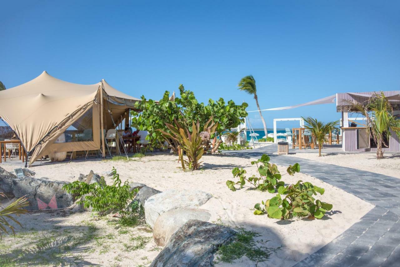 La Playa Orient Bay Hotel Екстериор снимка