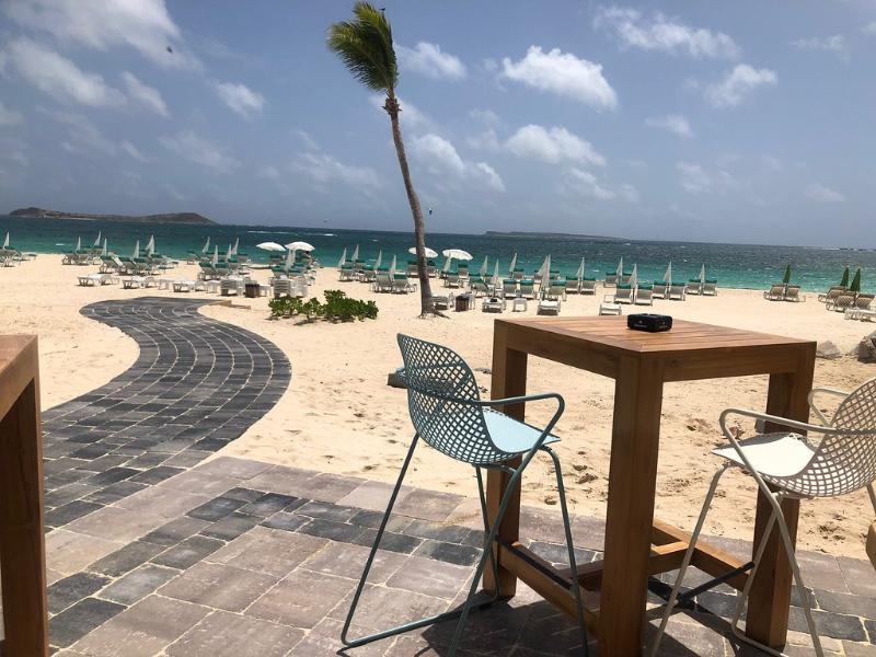 La Playa Orient Bay Hotel Екстериор снимка